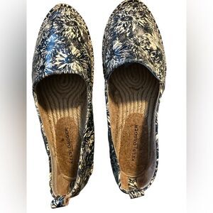 Kelsi Dagger Brooklyn Juniper Espadrille Size 9